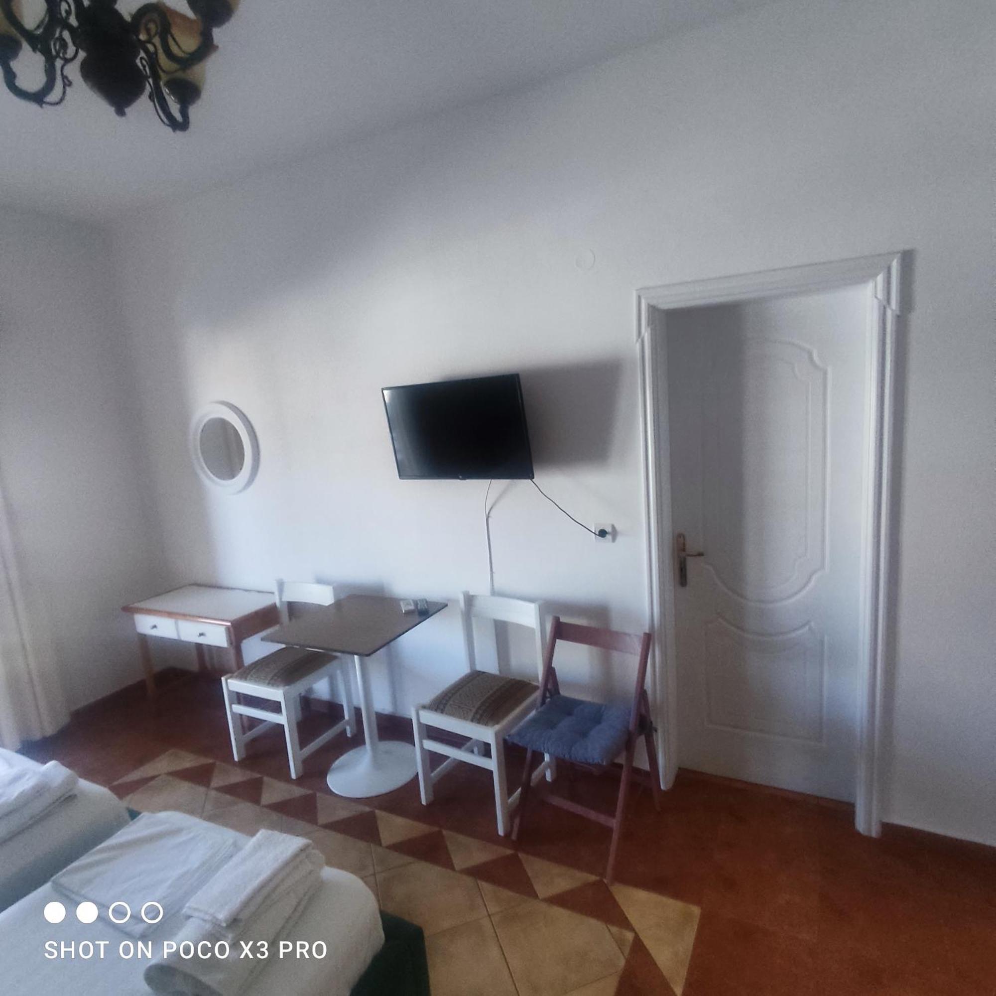 Apartment Rina Saranda Kültér fotó