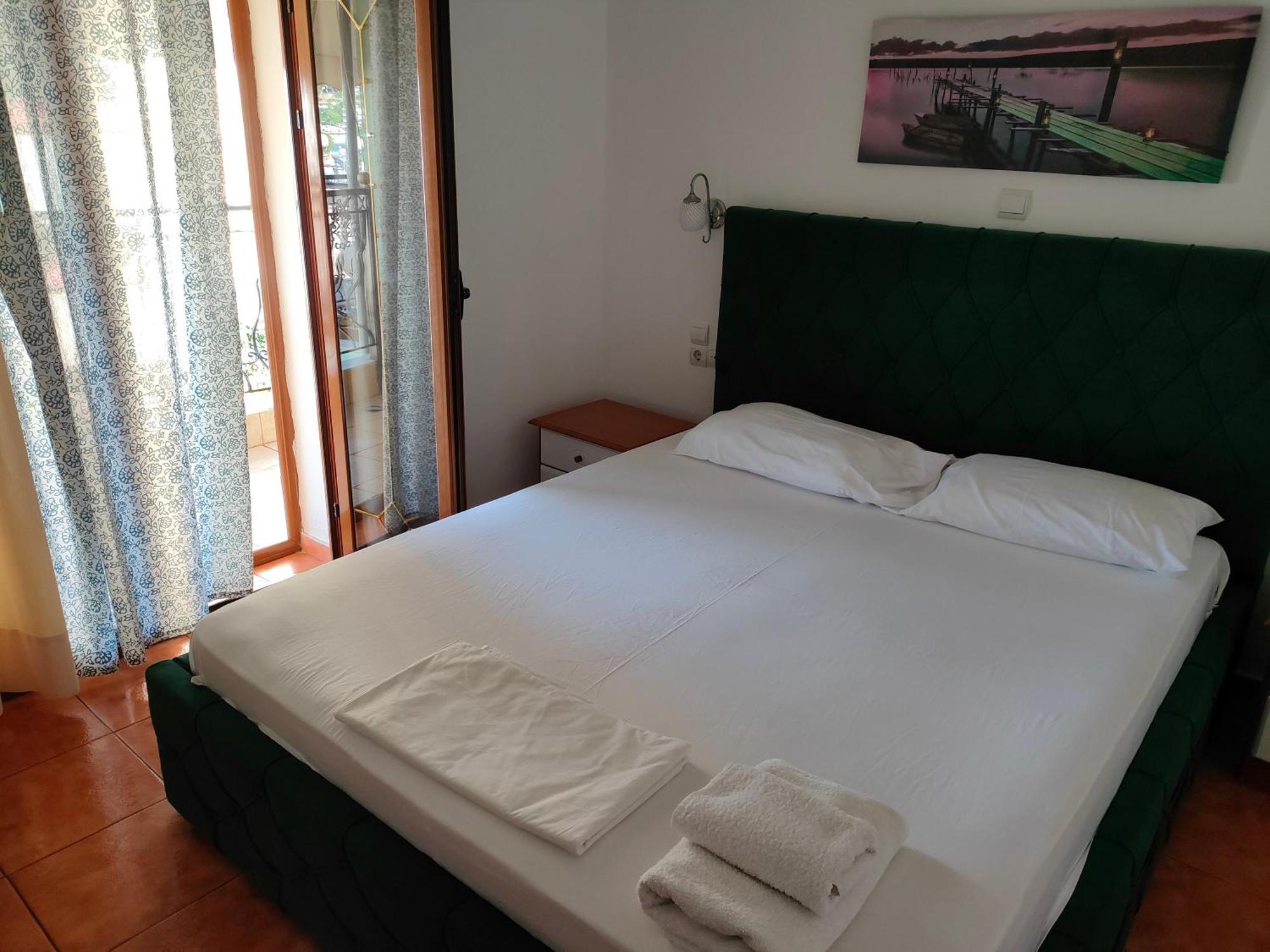 Apartment Rina Saranda Szoba fotó